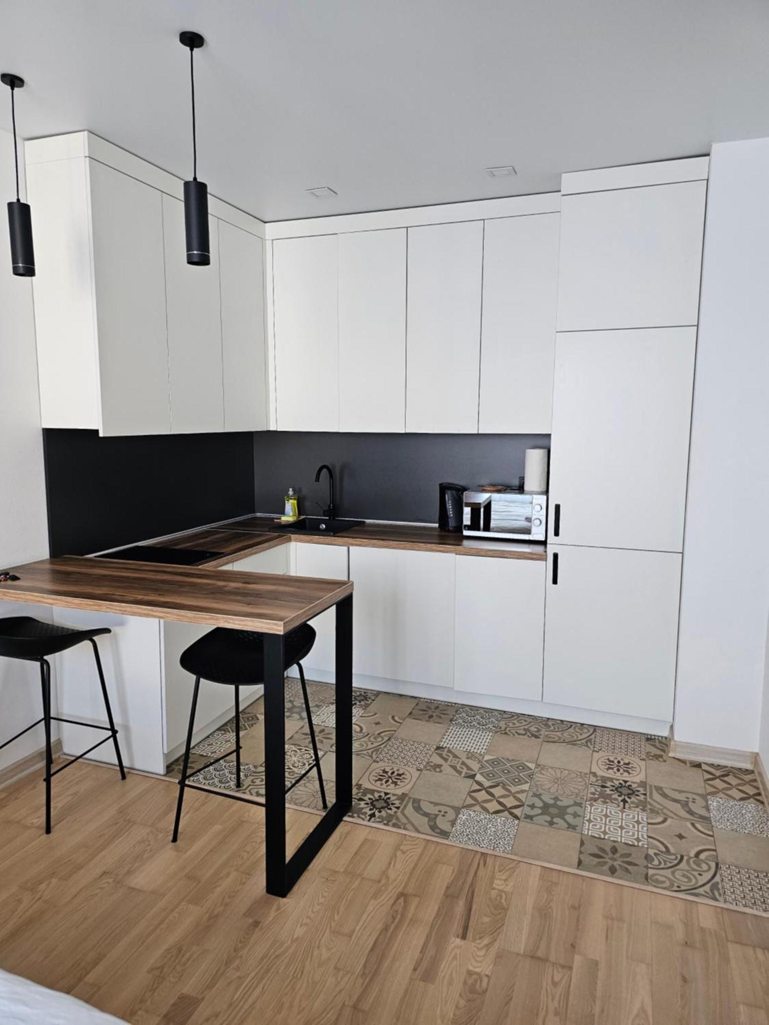 Nyvky Like Home - Studio - Apt 35 Kiev Exterior foto